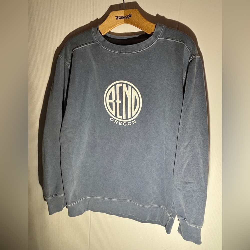 Bend Oregon blue/Gray Sweater